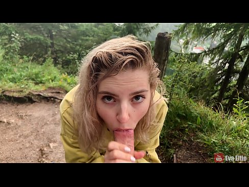 ❤️ Meitene norij spermu pēc publiska blowjoba - Eva Elfi Kaltais porno pie mums ﹏
